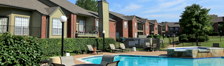 village square pool